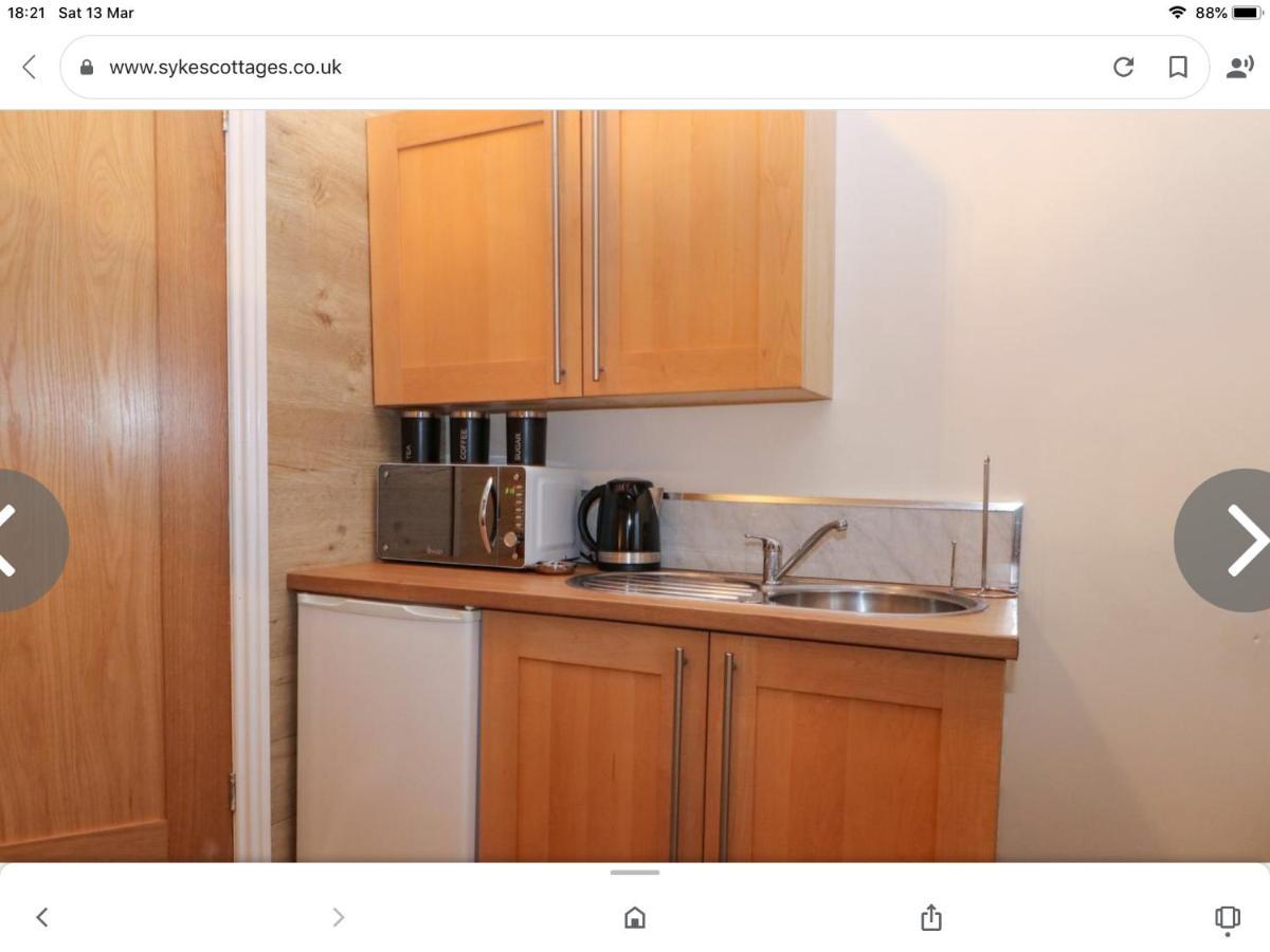 Appartamento Lilly Pad Knaresborough Esterno foto